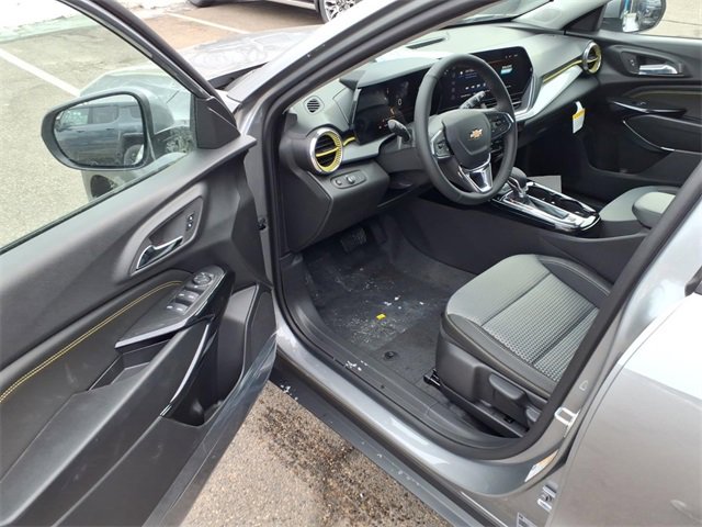 New 2026 Chevrolet Trax LT w/ LT Convenience Package image 10