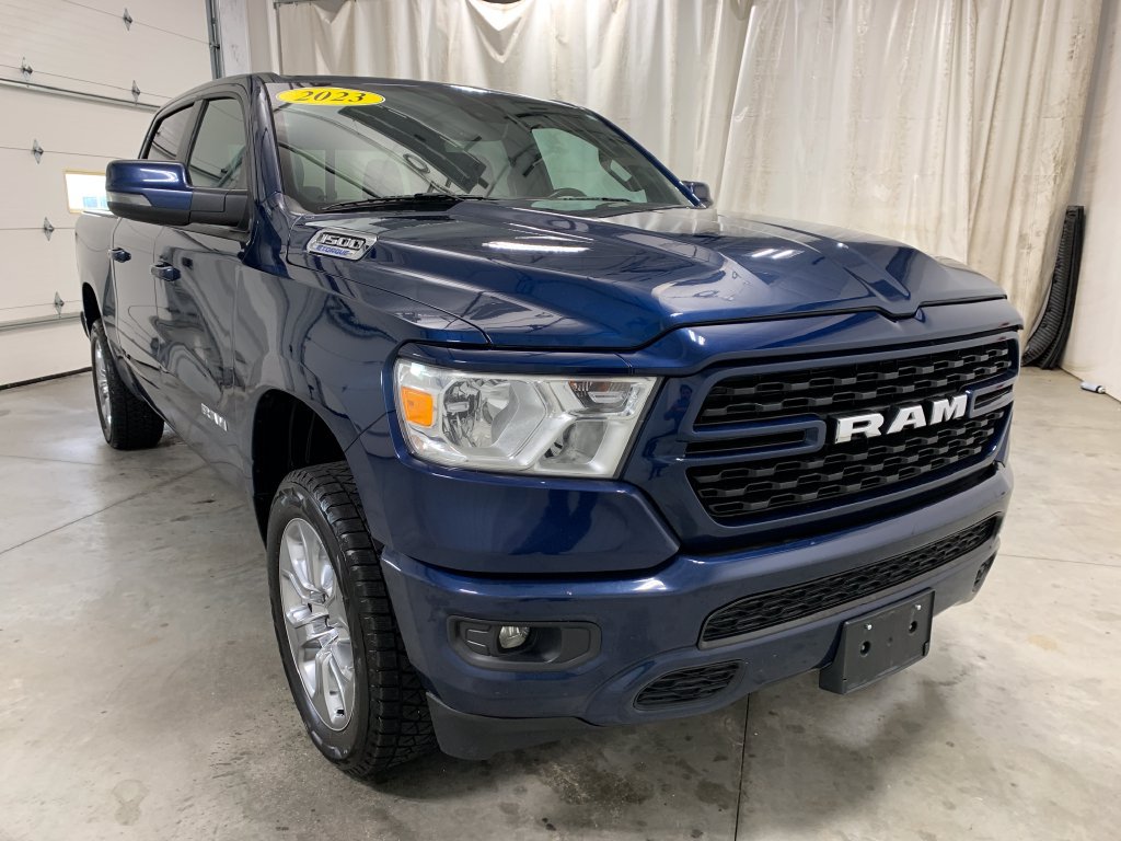 Used 2023 RAM 1500 Big Horn AWD/4WD image 2