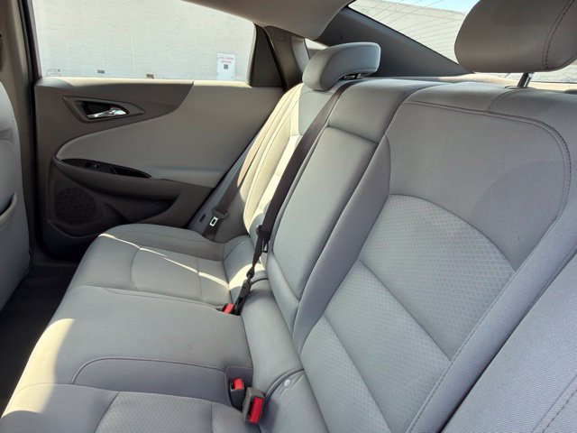 Certified 2017 Chevrolet Malibu LT w/ Driver Confidence Package FWD image 21