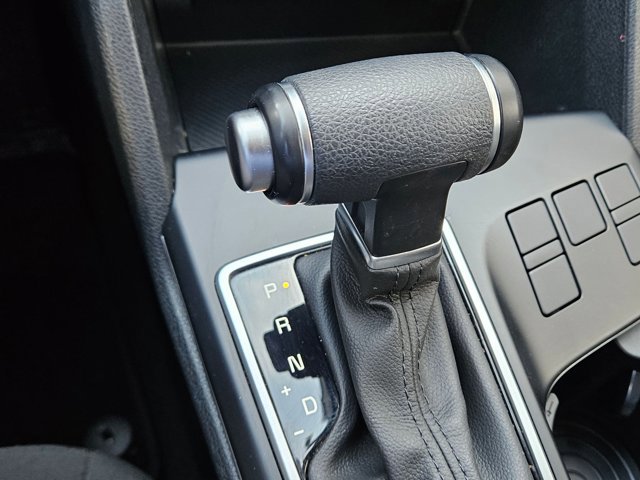 Used 2025 Kia Sportage LX image 12