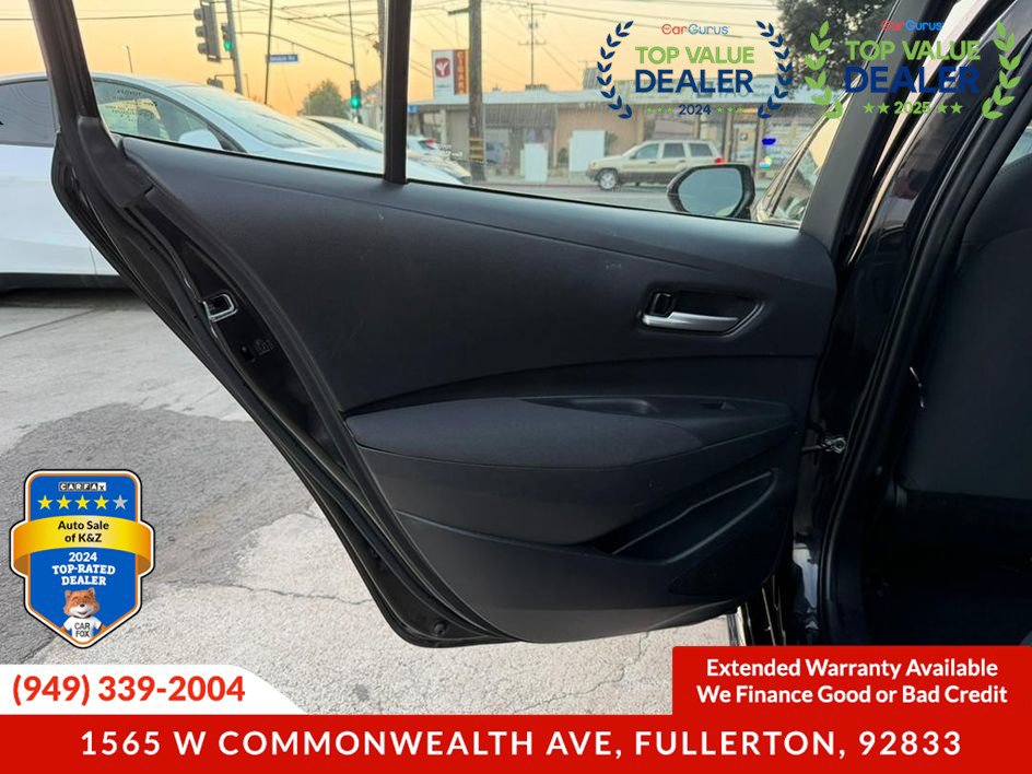 Used 2021 Toyota Corolla LE image 25