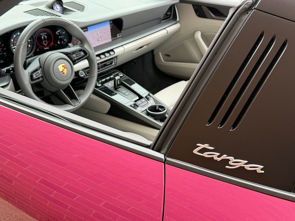 Certified 2024 Porsche 911 Targa 4S w/ Premium Package image 21