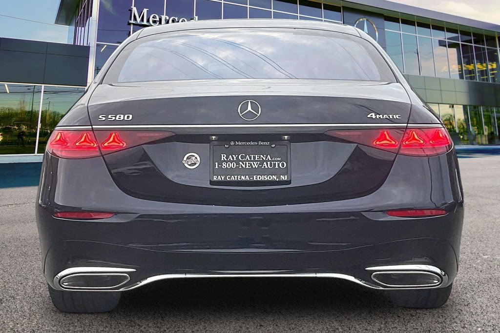 New 2027 Mercedes-Benz S 580 4MATIC Sedan image 4
