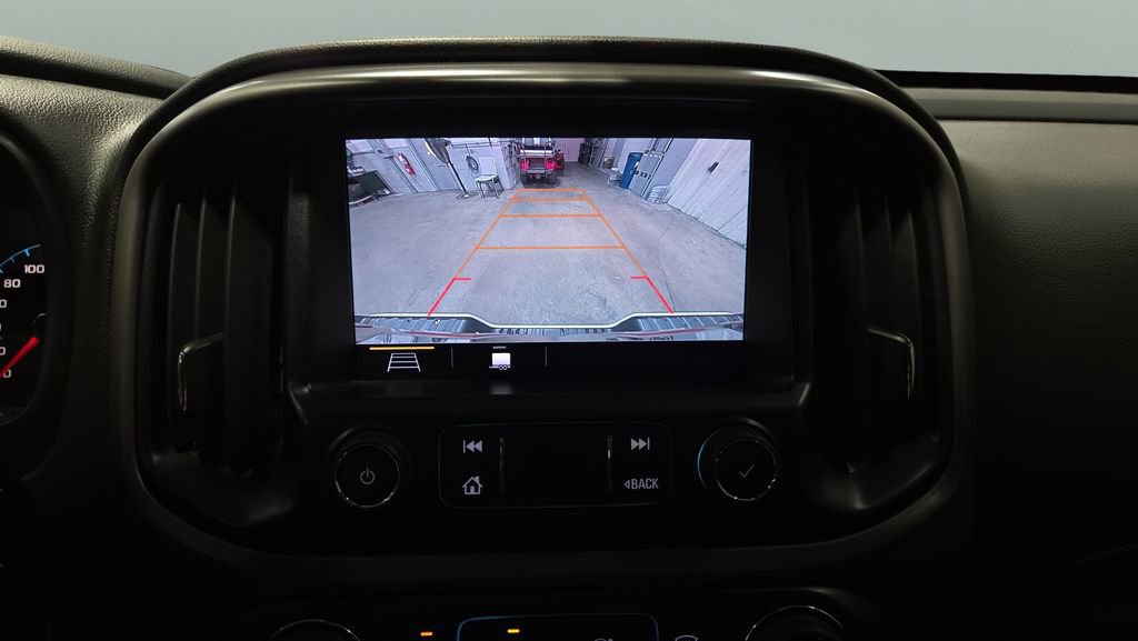 Used 2022 GMC Canyon AT4 w/ Trailering Package image 16