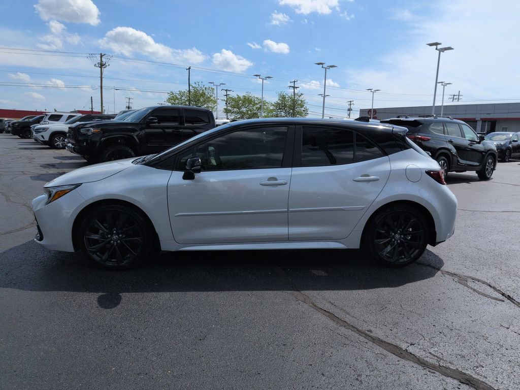 Certified 2025 Toyota Corolla XSE image 2