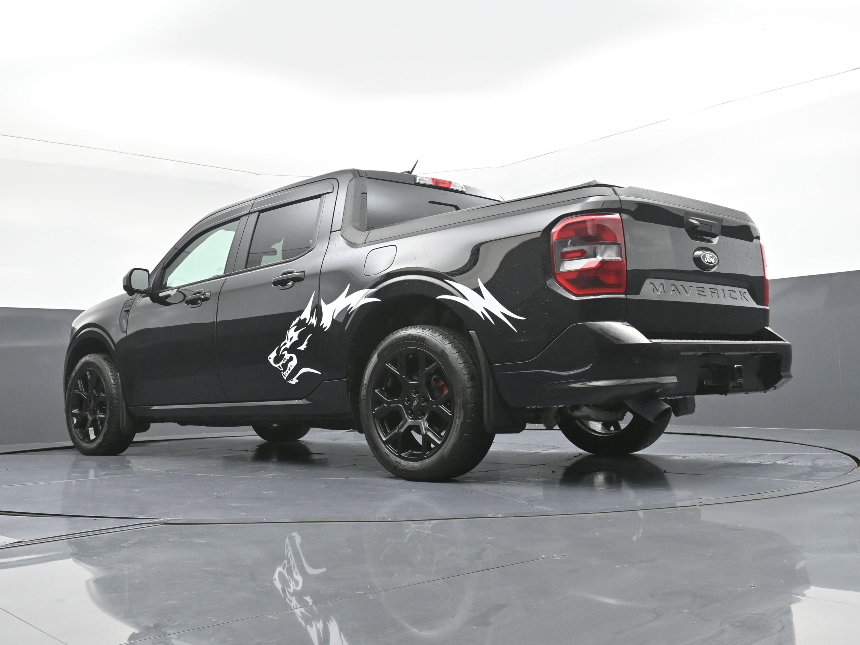 Used 2025 Ford Maverick Lobo AWD/4WD image 33