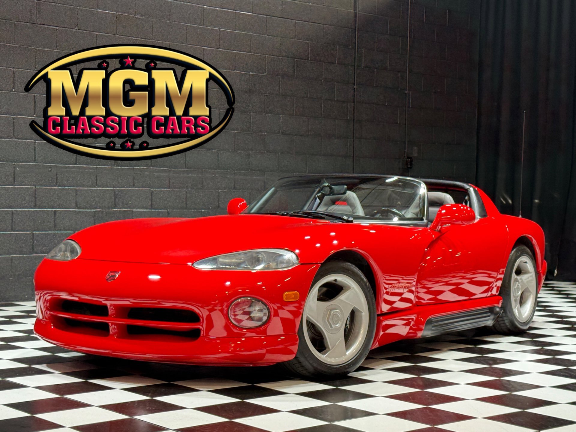 Used 1992 Dodge Viper RT/10 video 1