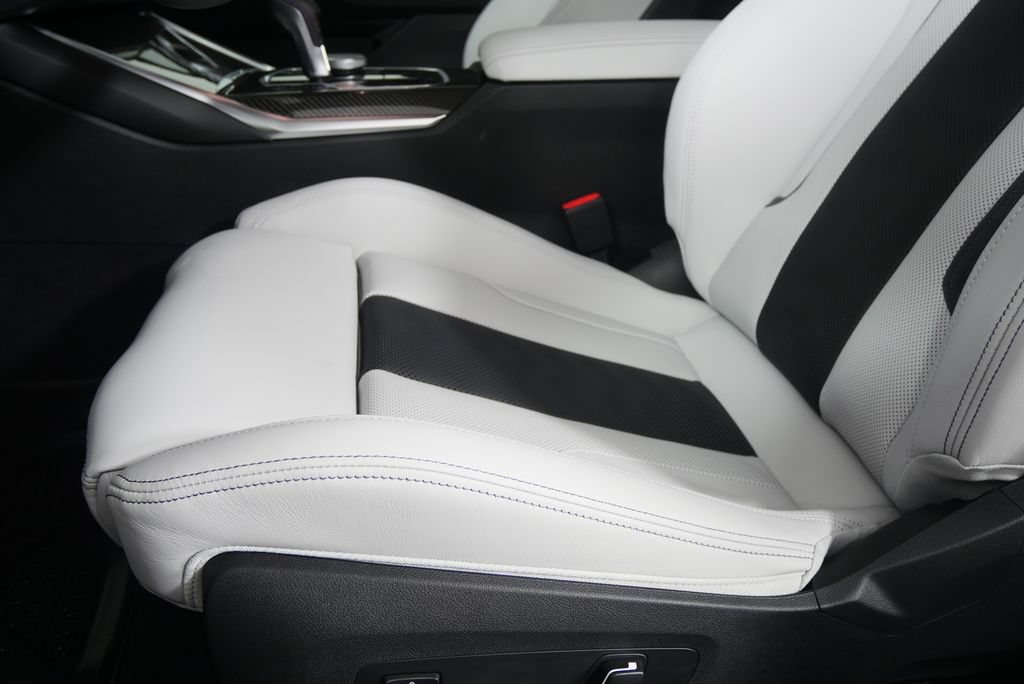 New 2027 BMW M4 Competition AWD/4WD image 11