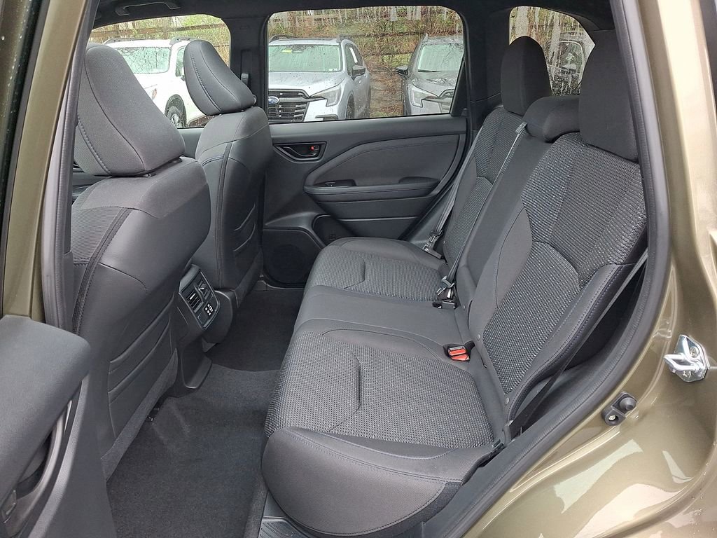 Certified 2025 Subaru Forester Premium AWD/4WD image 11