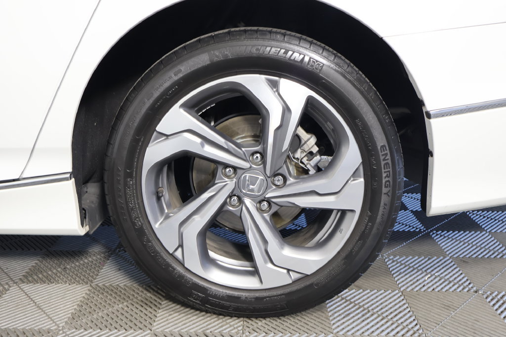 Used 2020 Honda Accord EX image 8