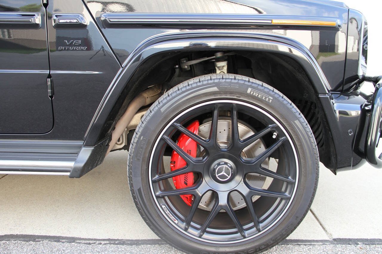 Used 2020 Mercedes-Benz G 63 AMG 4MATIC w/ G Manufaktur Interior Package image 32