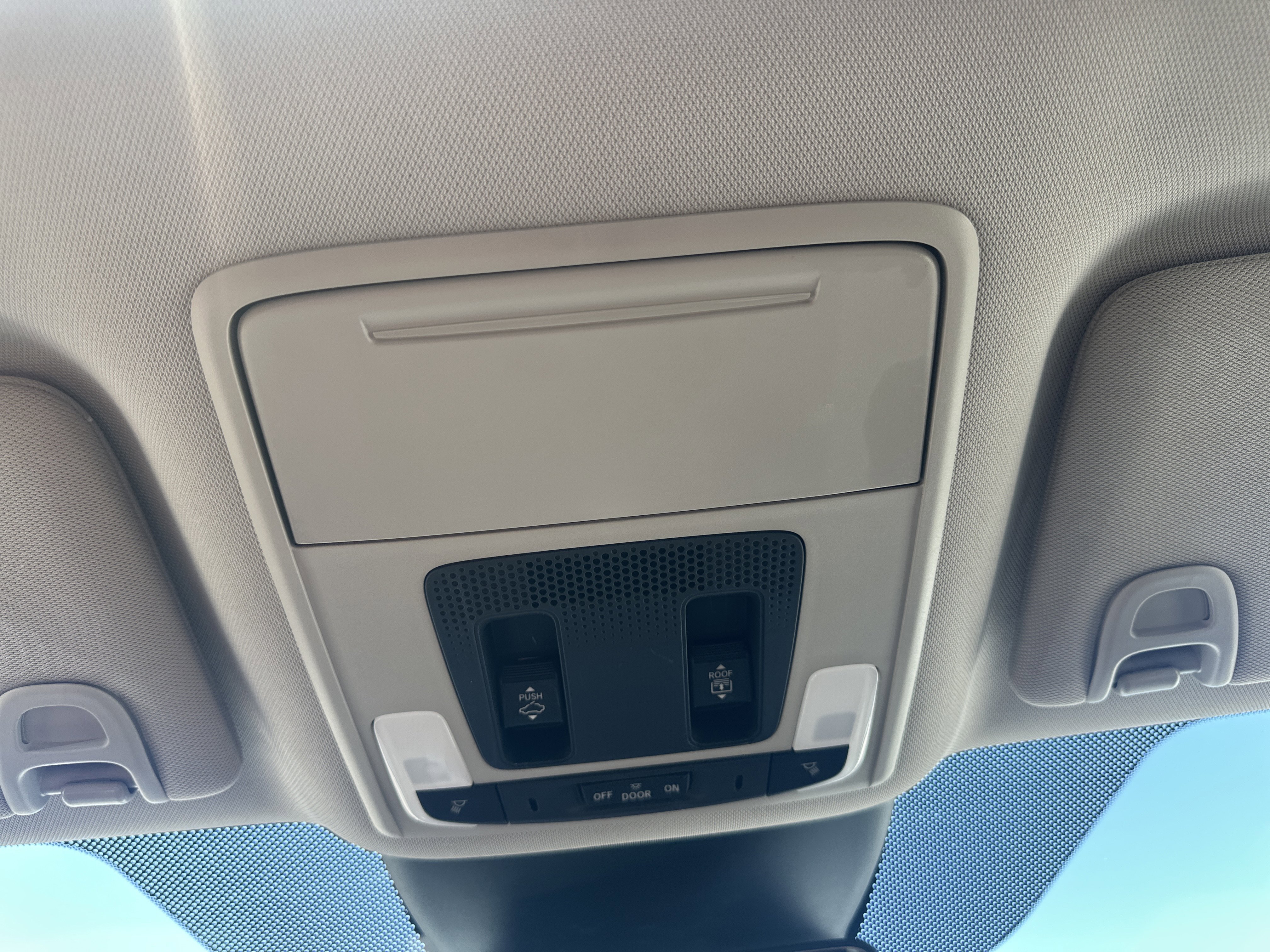 Certified 2023 Honda Pilot Touring image 34