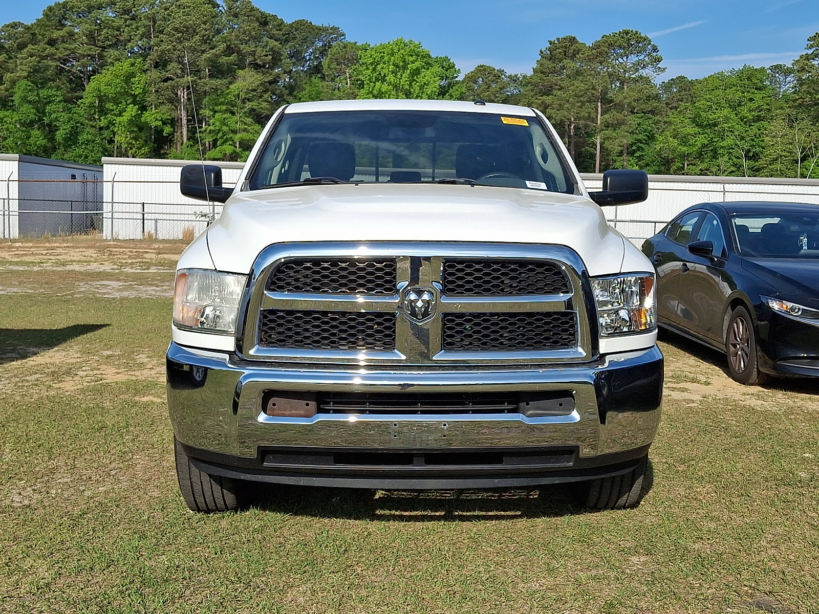 Used 2014 RAM 2500 SLT image 2