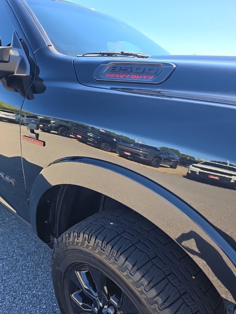 Used 2022 RAM 3500 Limited AWD/4WD image 3