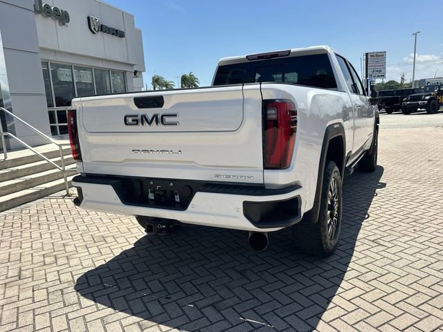 Used 2024 GMC Sierra 2500 Denali Ultimate w/ Max Trailering Package AWD/4WD image 6