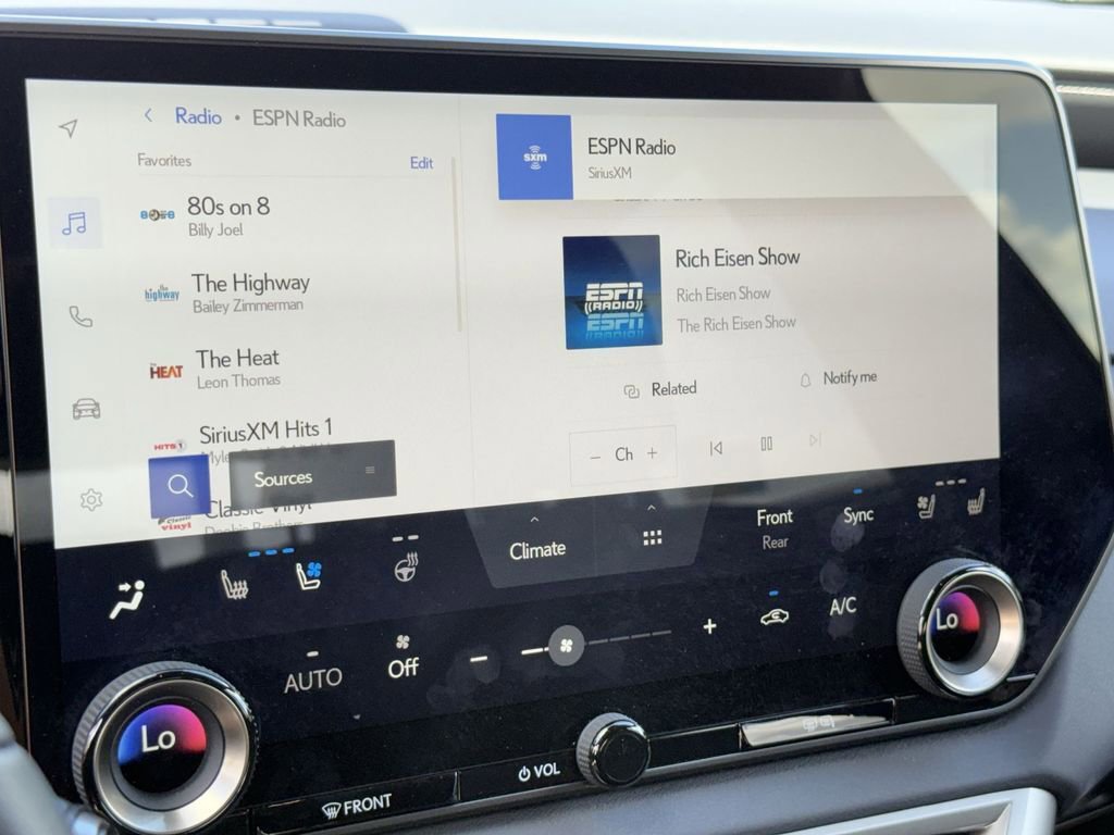 Used 2025 Lexus RX 350 Premium w/ Accessory Package (Z1) image 23