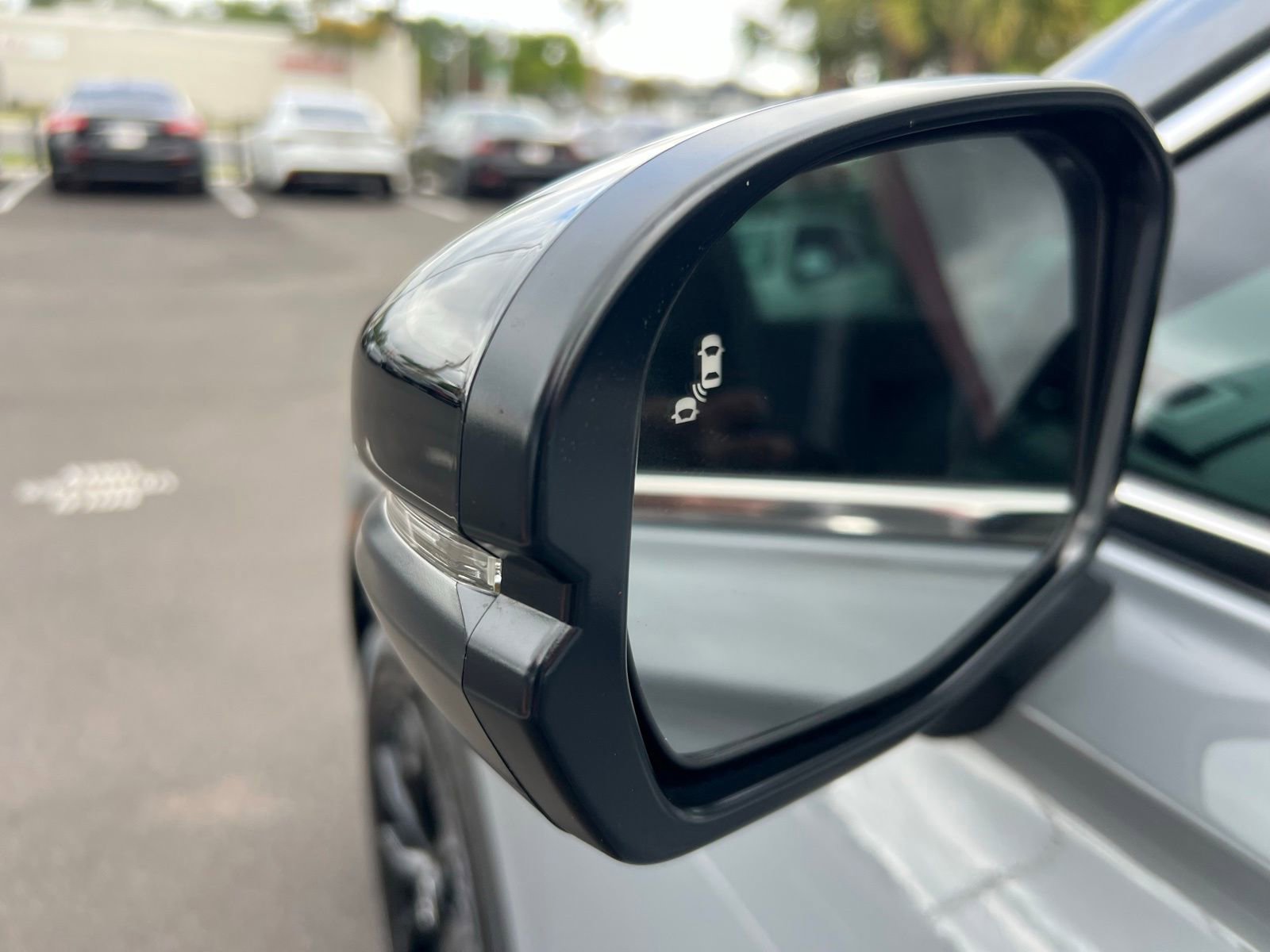 Used 2025 Honda CR-V Sport-L image 25