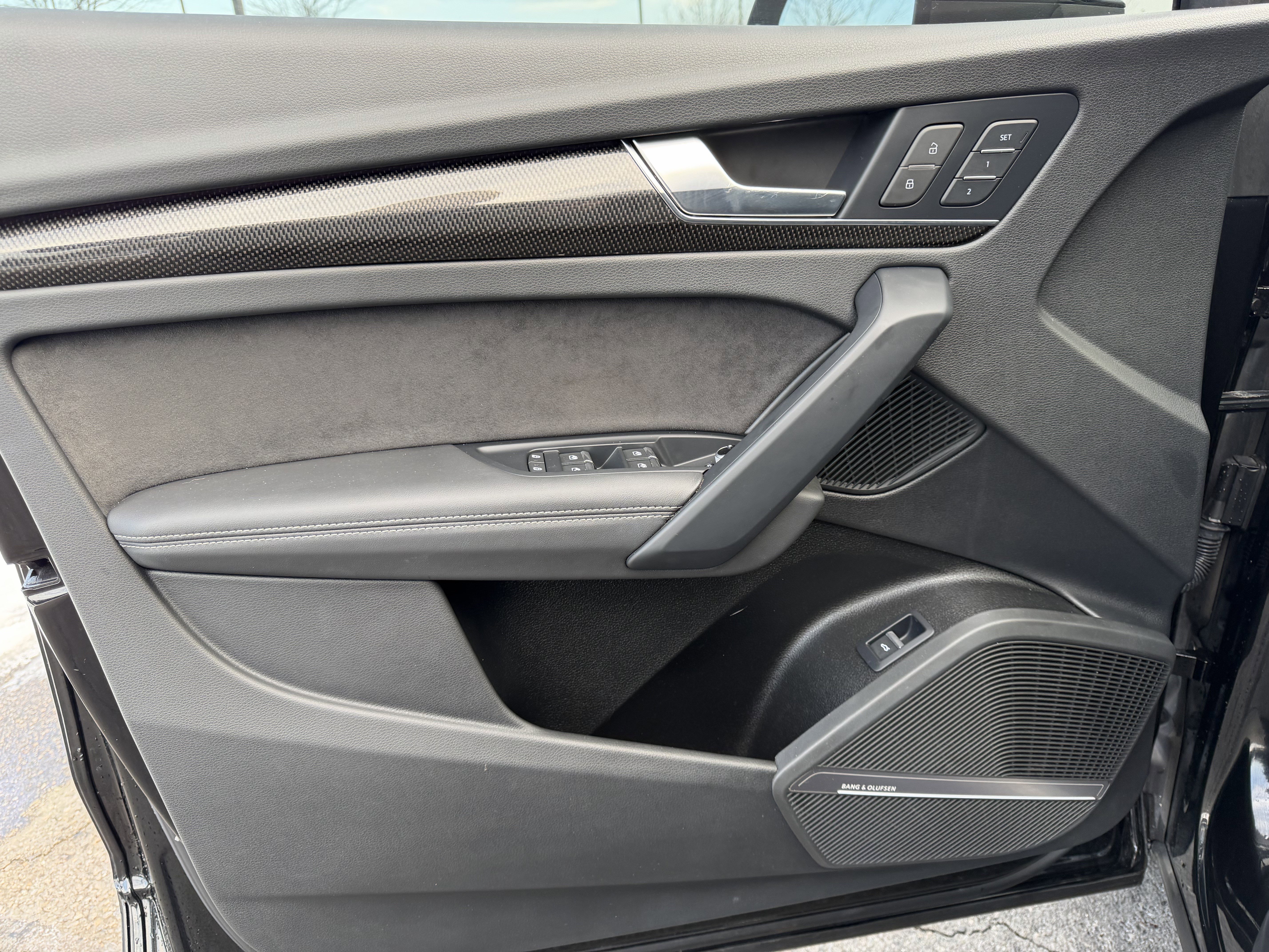 Used 2023 Audi SQ5 Prestige w/ Prestige Package image 11