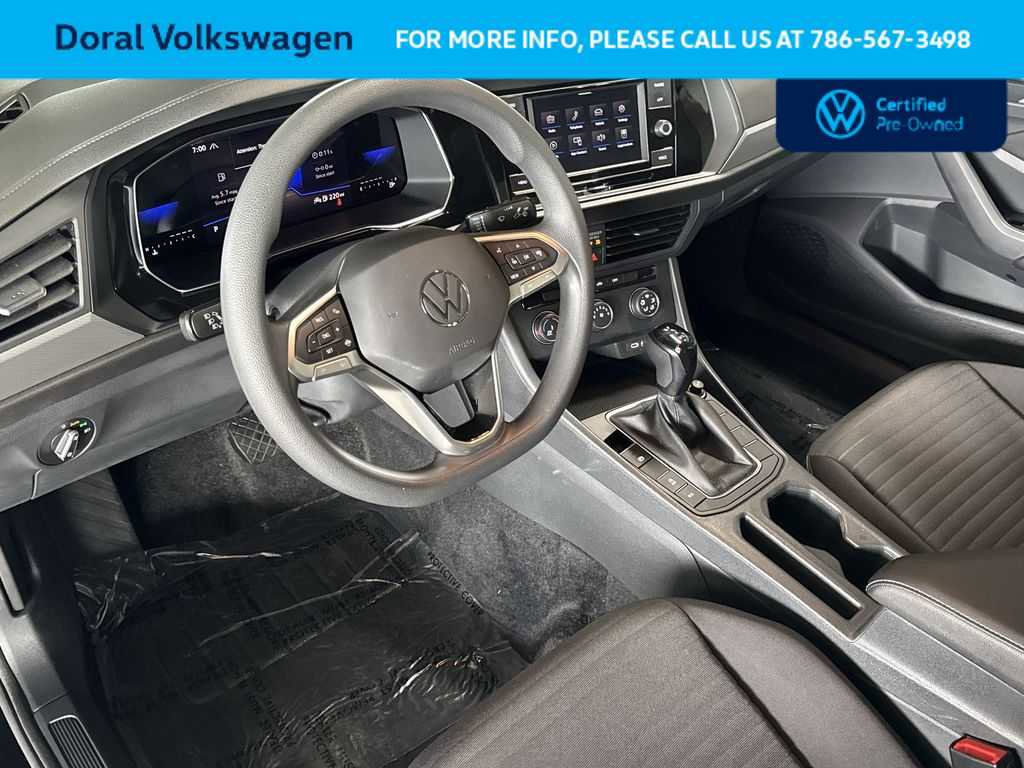 Certified 2023 Volkswagen Jetta S FWD image 13