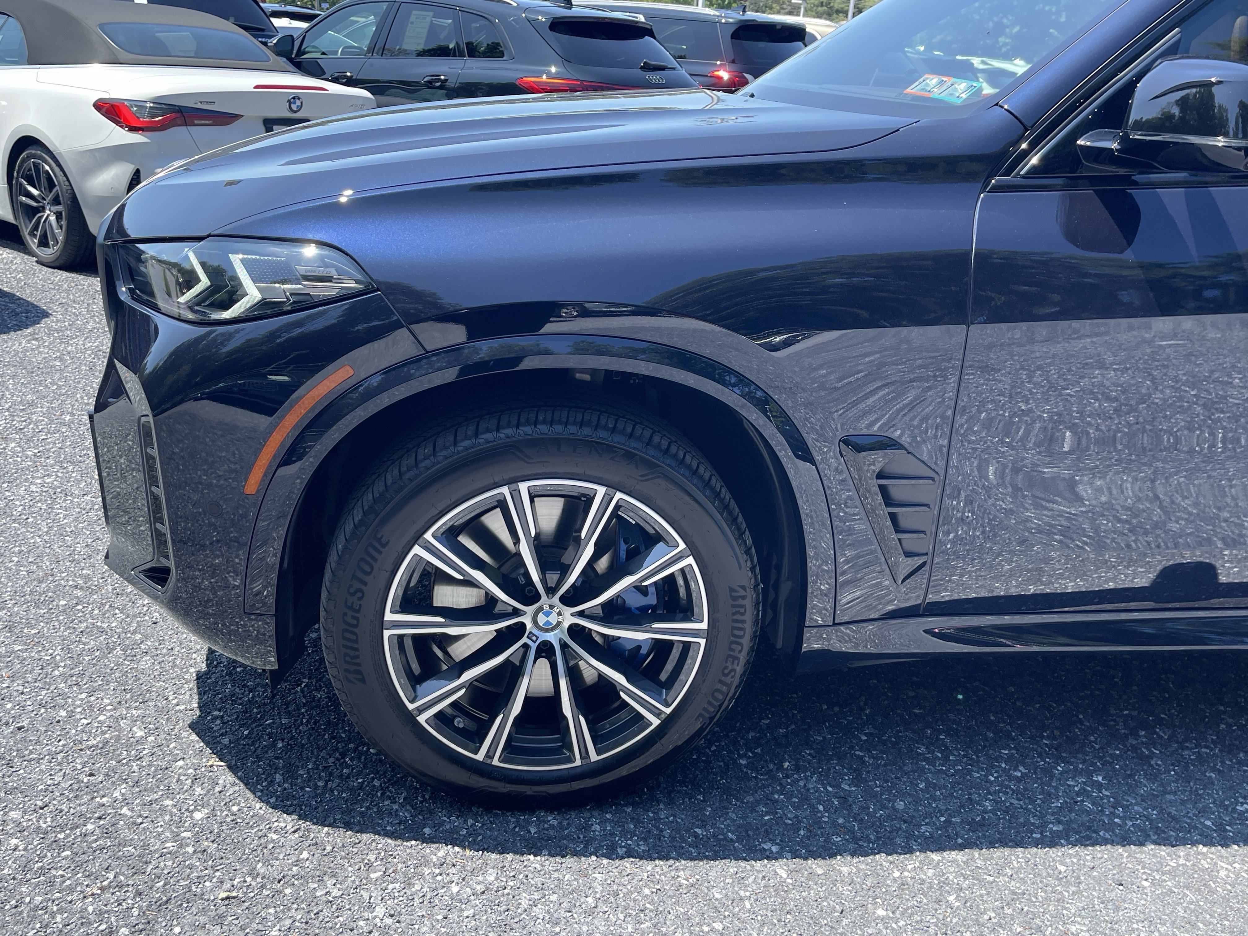Certified 2026 BMW X5 M60i AWD/4WD image 4
