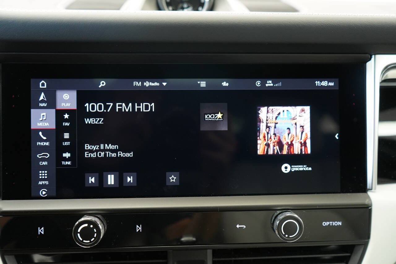 Used 2024 Porsche Macan image 83