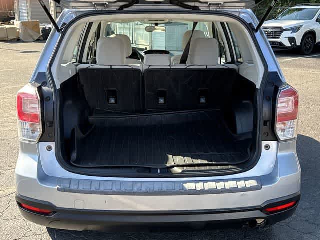 Used 2018 Subaru Forester 2.5i AWD/4WD image 29