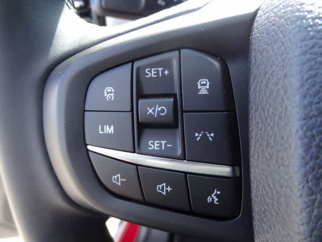 Used 2025 Ford Ranger XLT AWD/4WD image 18