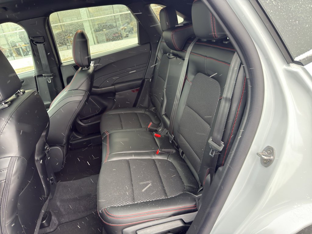 Used 2026 Ford Escape ST-Line w/ Tech Pack #1 image 13
