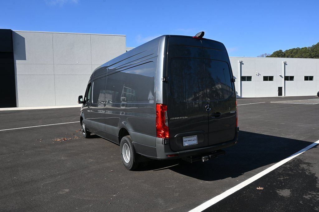 Used 2026 Mercedes-Benz Sprinter 3500 image 4