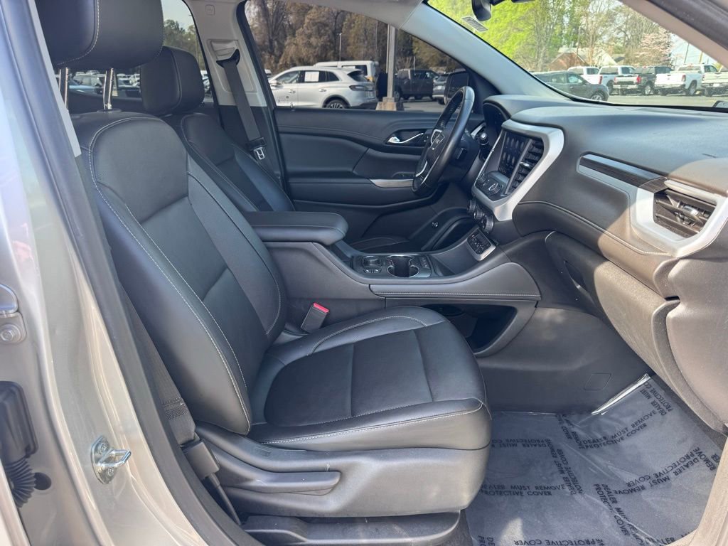Used 2020 GMC Acadia SLT FWD image 17