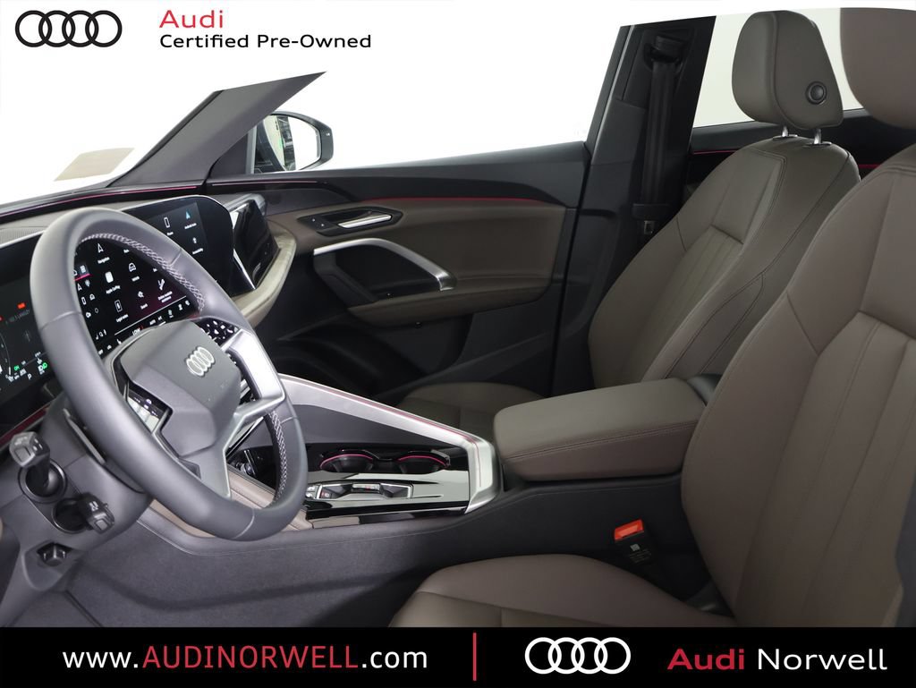 Certified 2025 Audi Q5 Premium w/ Convenience Package AWD/4WD image 20