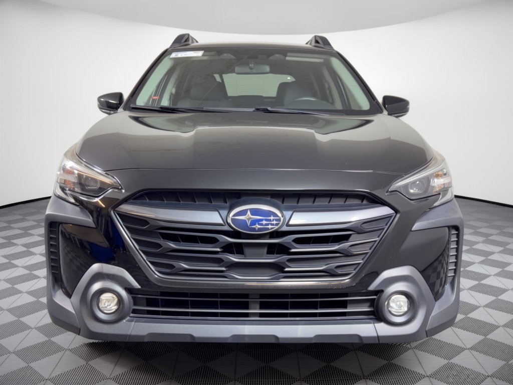 Used 2023 Subaru Outback Premium AWD/4WD image 6