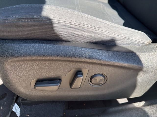 Used 2019 Kia Sorento AWD V6 image 11