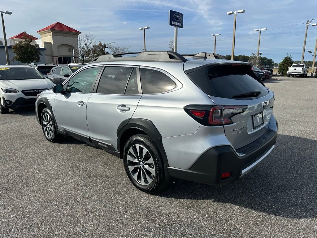 Used 2025 Subaru Outback Limited w/ Popular Package #2 image 9
