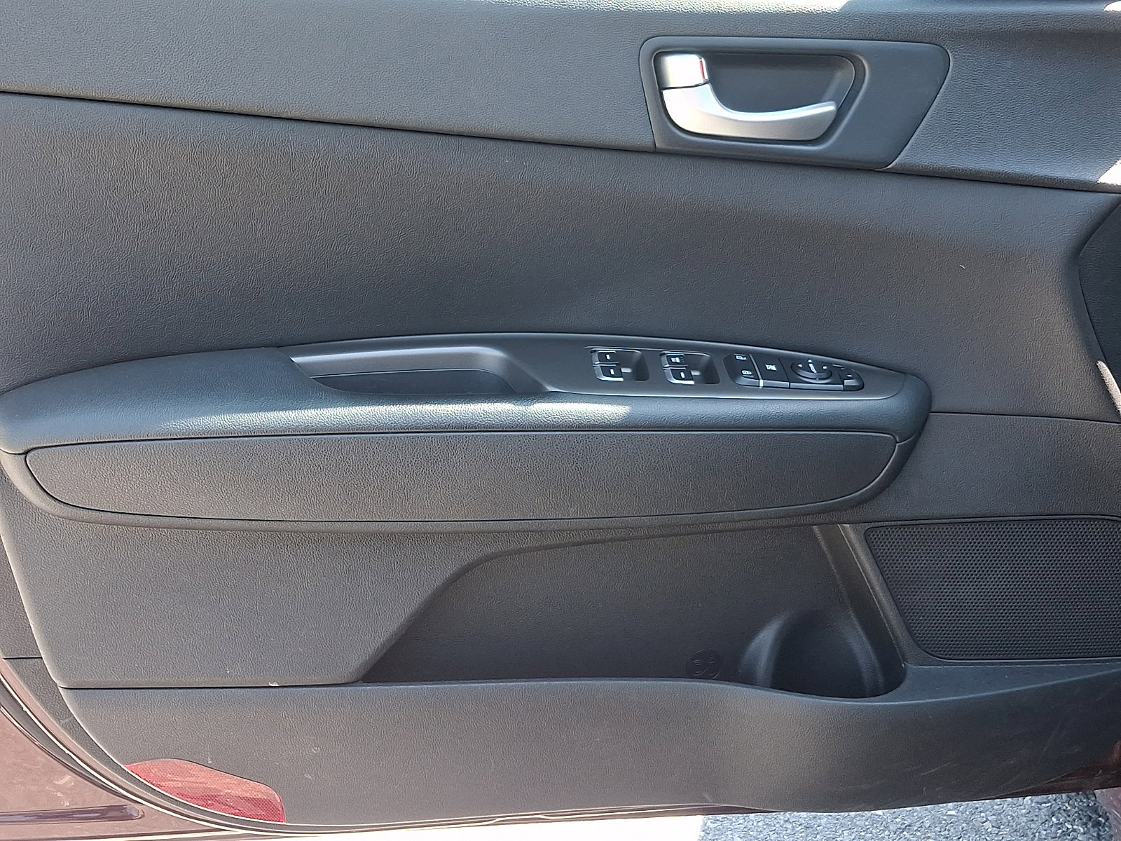 Used 2020 Kia Optima LX image 11