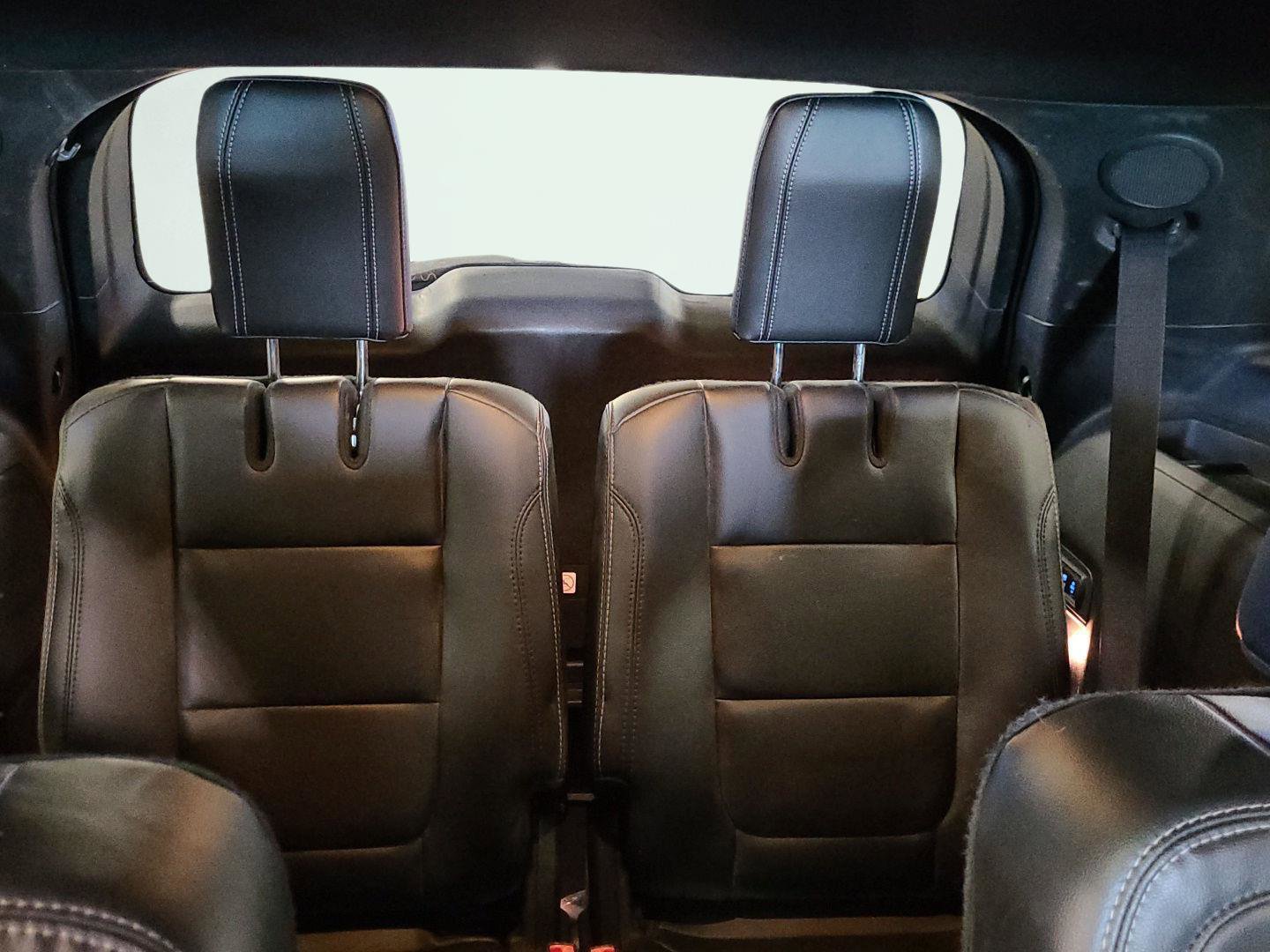 Used 2017 Ford Explorer Limited w/ Equipment Group 303A image 27