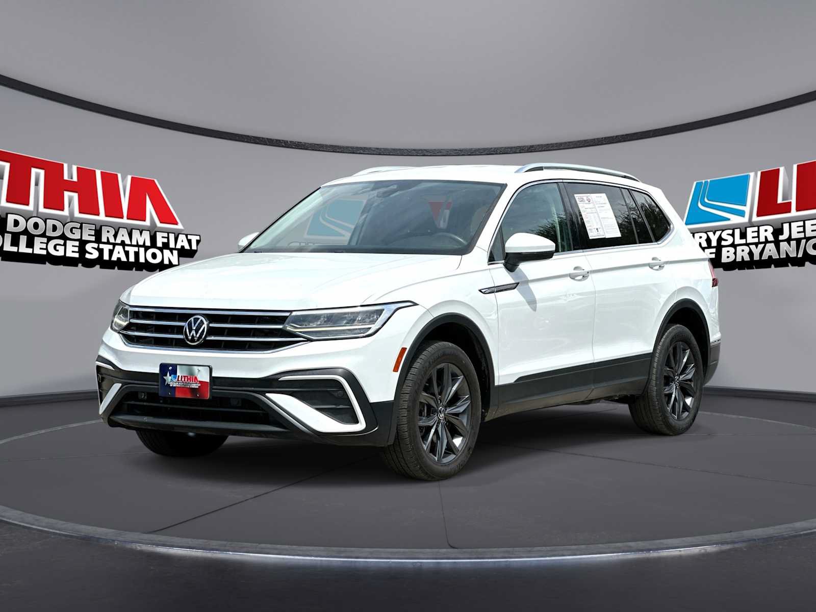 Used 2022 Volkswagen Tiguan SE