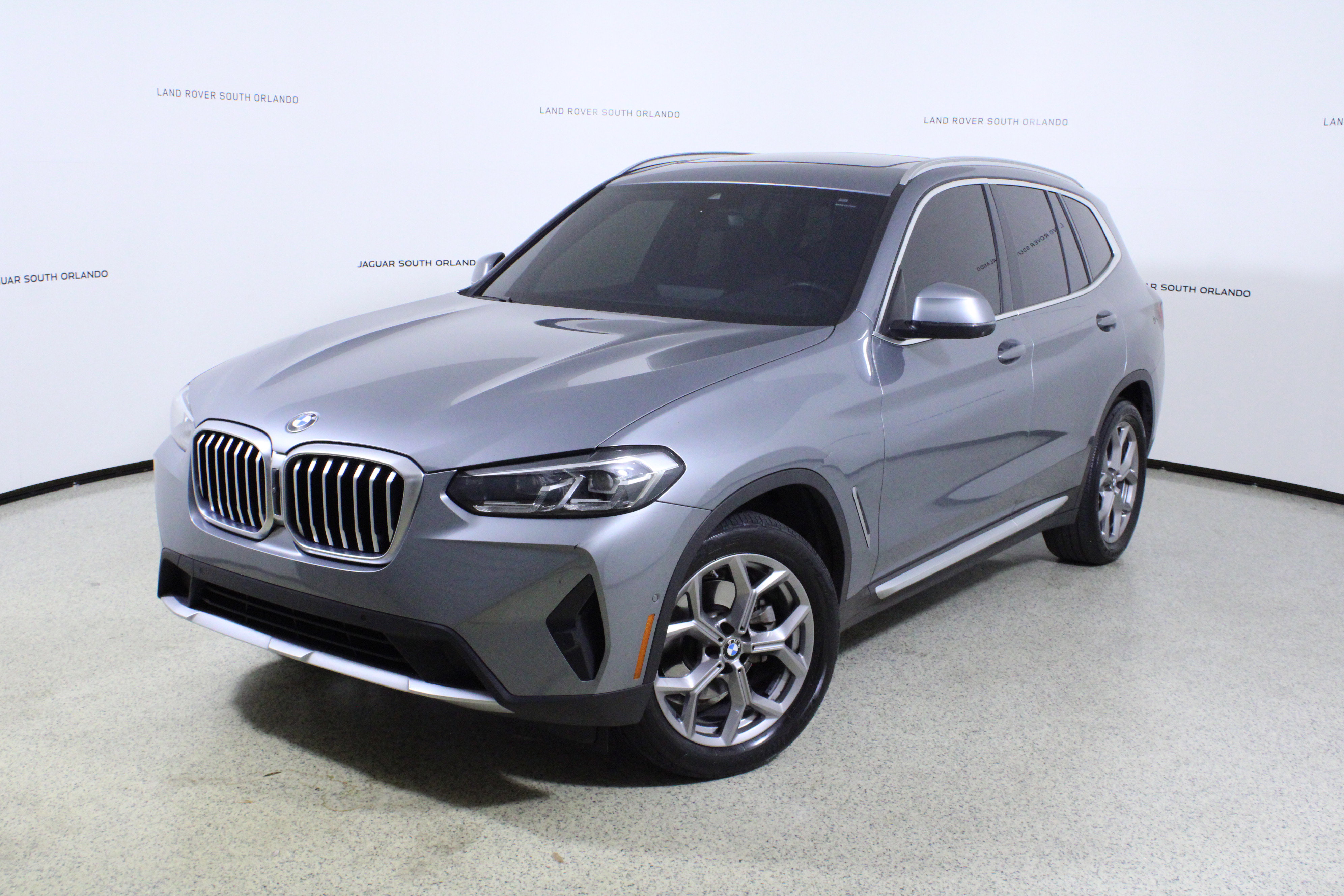 Used 2023 BMW X3 xDrive30i image 1