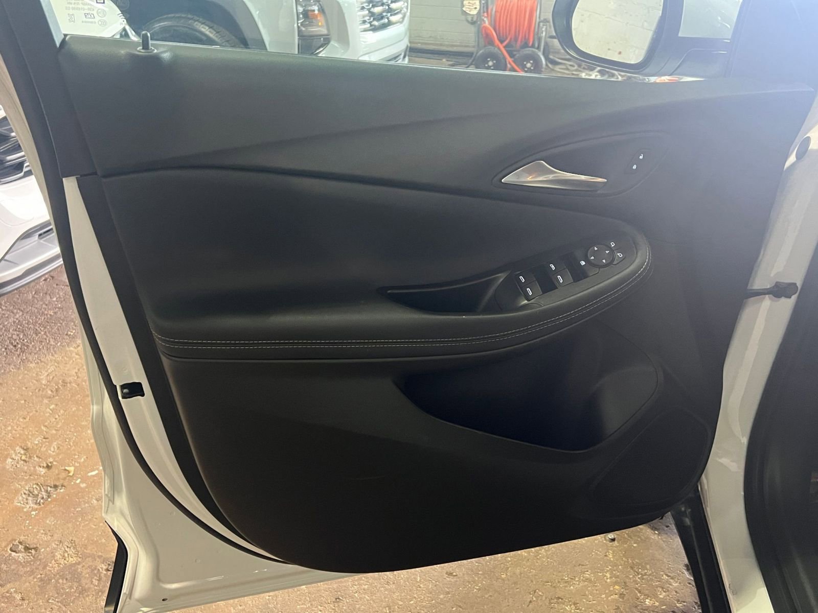 Used 2025 Buick Encore GX Preferred image 20