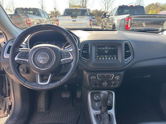 Used 2020 Jeep Compass Latitude w/ Popular Equipment Group image 11