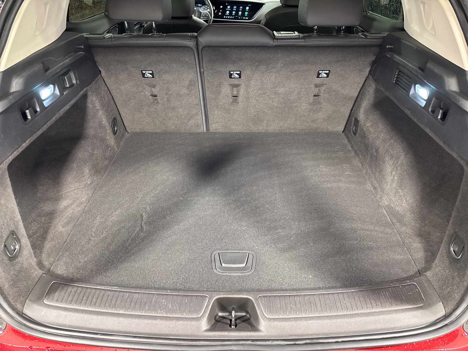 Used 2022 Buick Envision Essence w/ Sport Touring Package FWD image 23