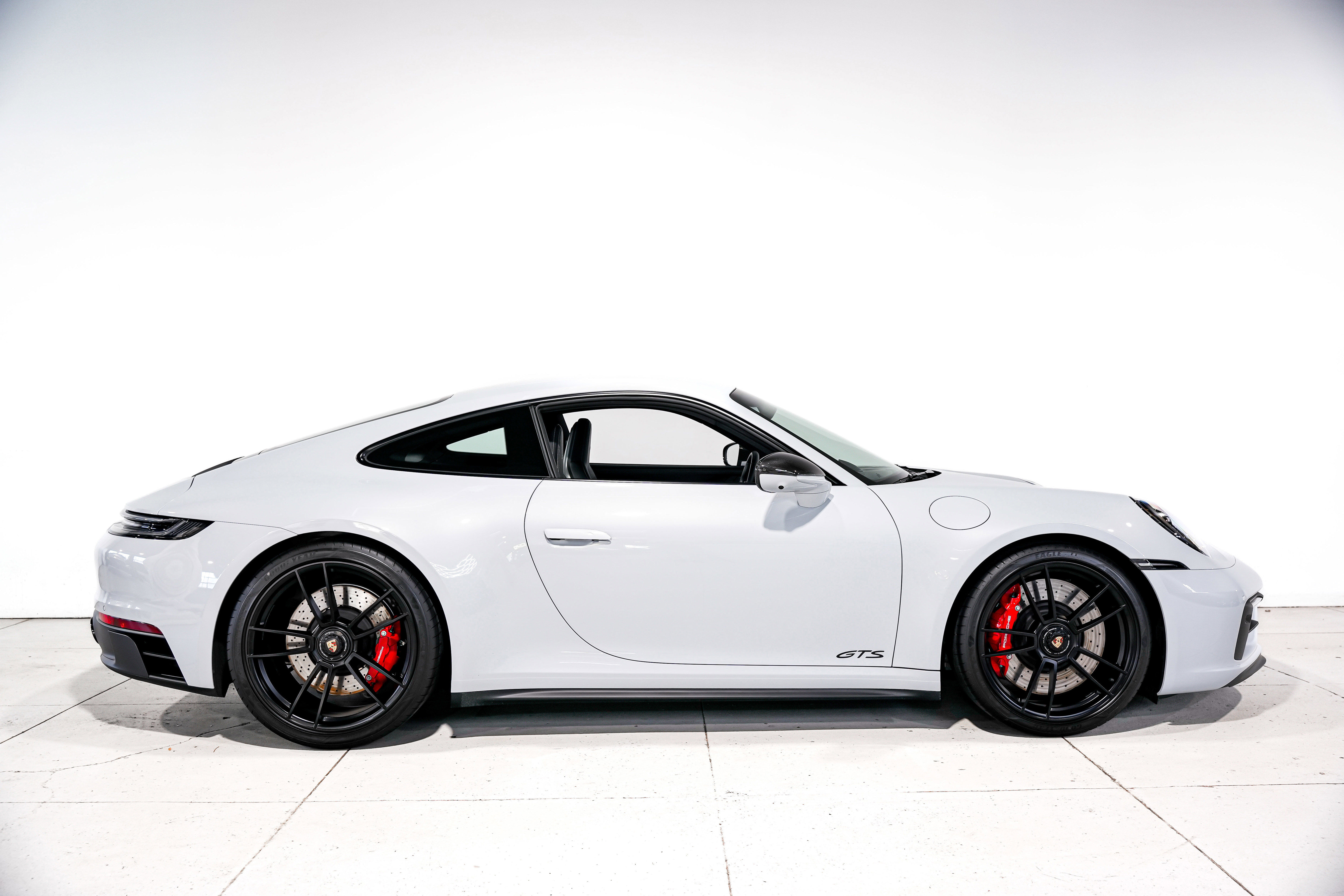 Used 2023 Porsche 911 Carrera GTS image 3