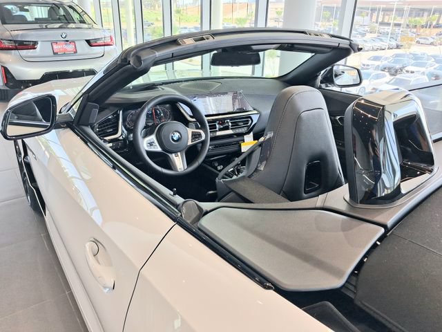 New 2026 BMW Z4 sDrive30i w/ Premium Package RWD image 22