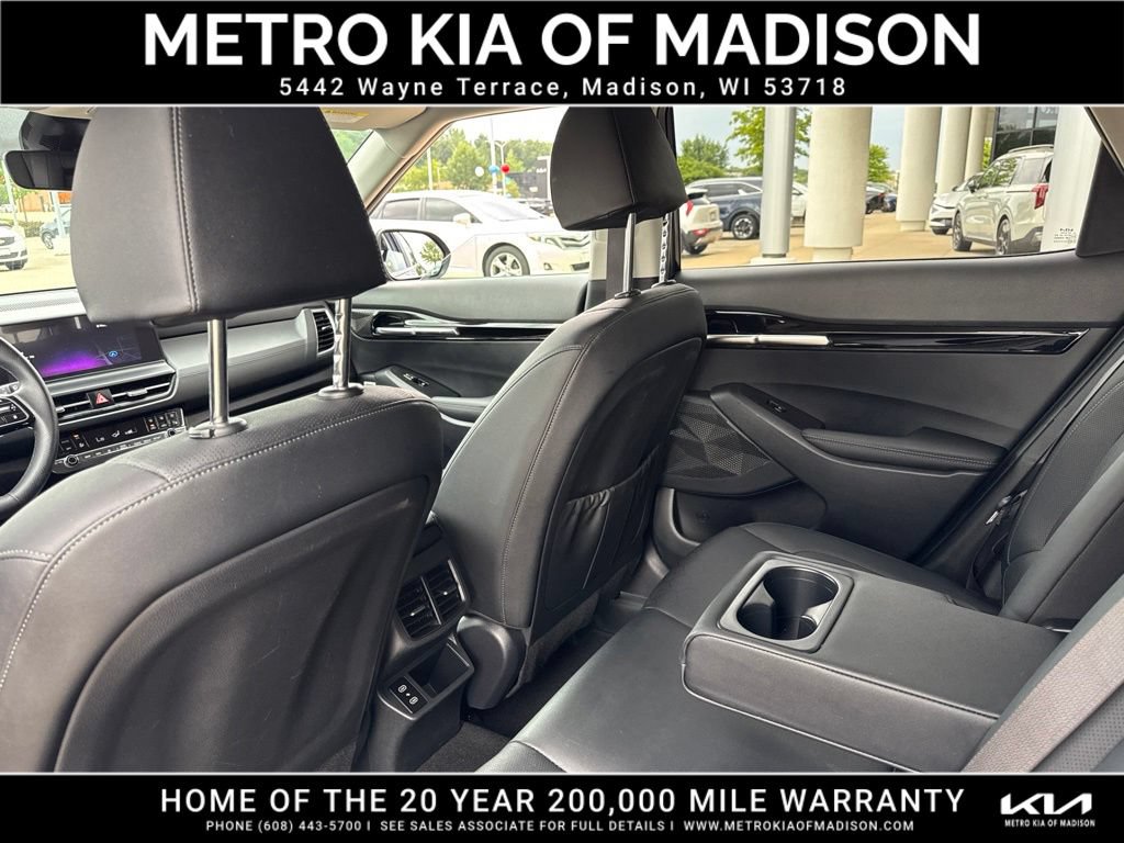 Used 2024 Kia Seltos SX w/ SX Sunroof Package AWD/4WD image 32