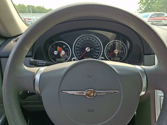 Used 2008 Chrysler Crossfire Limited RWD image 23