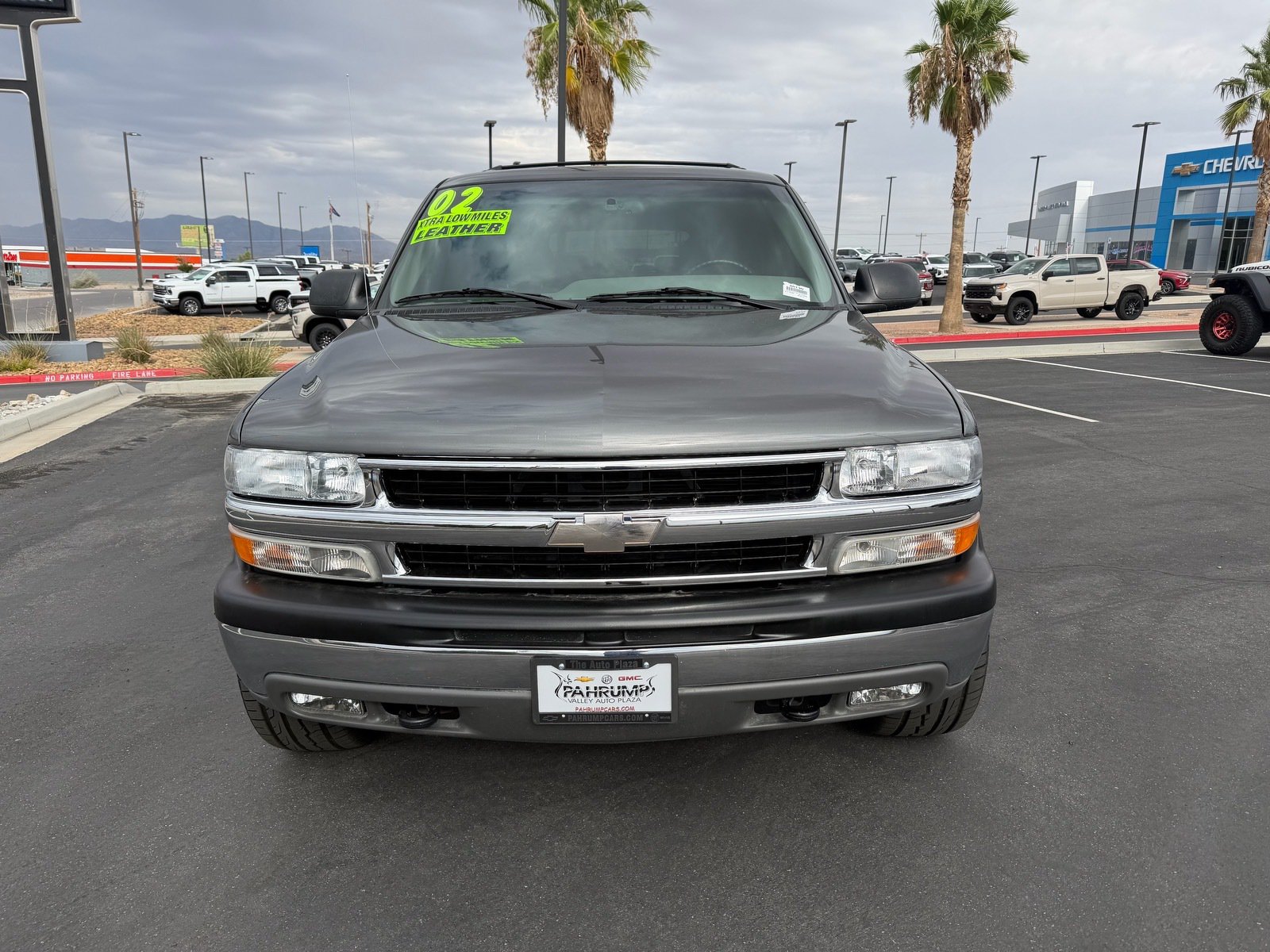 Used 2002 Chevrolet Suburban 2500 LS RWD image 8