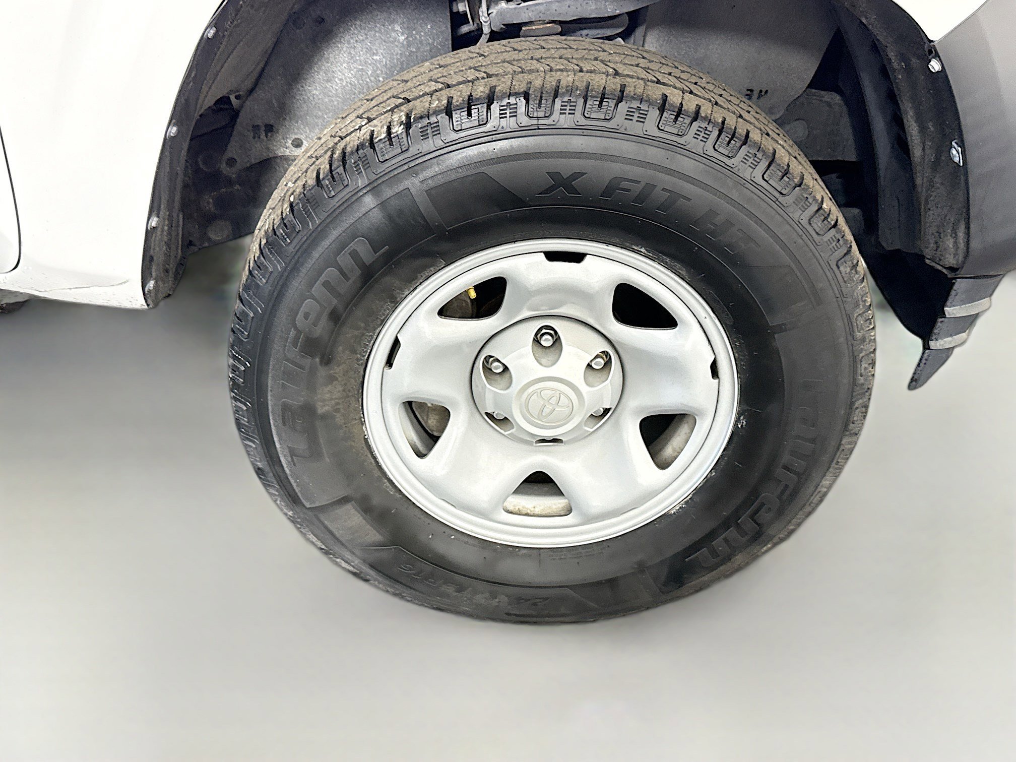 Used 2022 Toyota Tacoma SR image 31