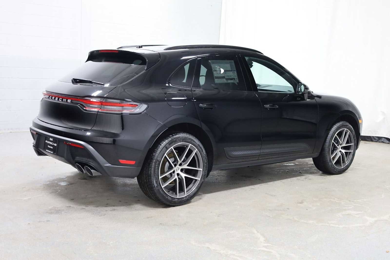 New 2026 Porsche Macan image 9