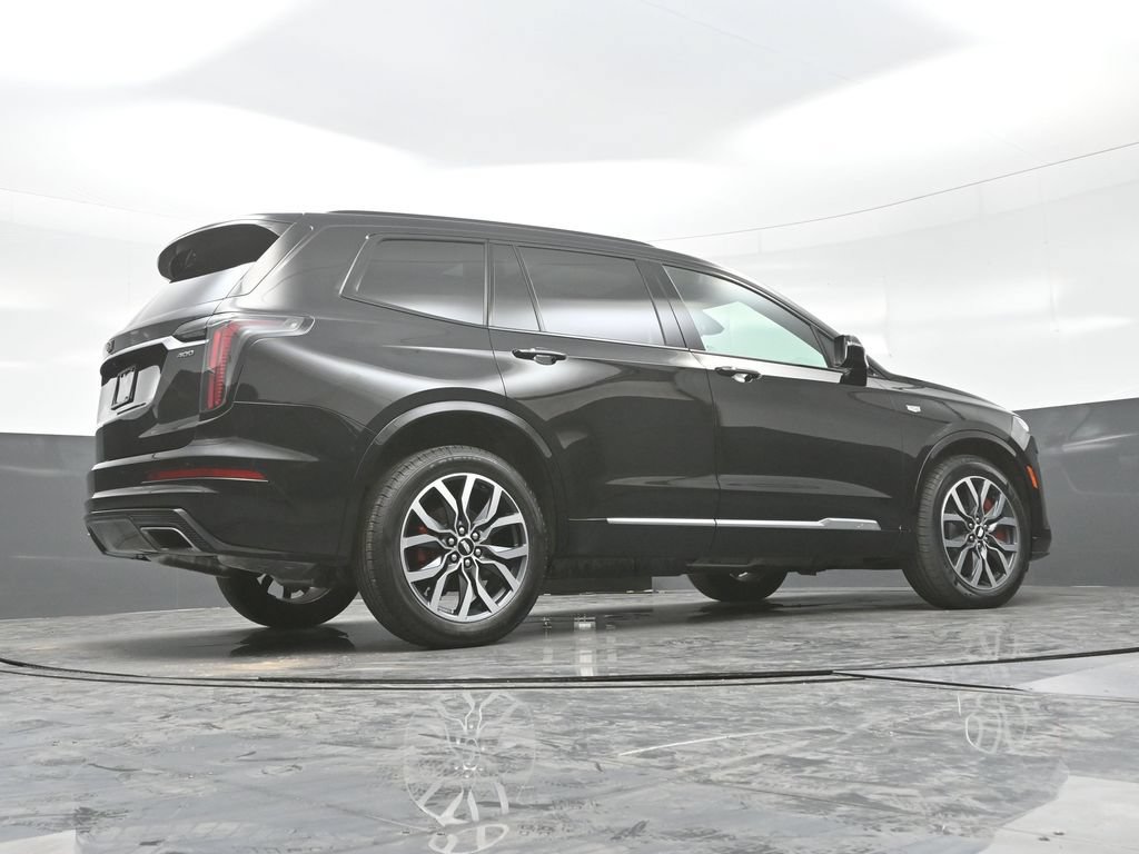 Certified 2023 Cadillac XT6 Sport w/ LPO, Floor Liner Package AWD/4WD image 27