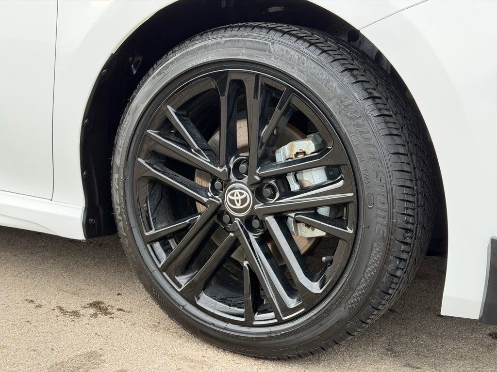 Used 2025 Toyota Camry SE image 26
